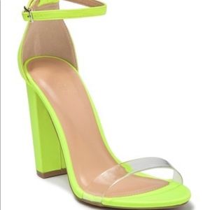 Wild Diva Lounge Clear Red Pump